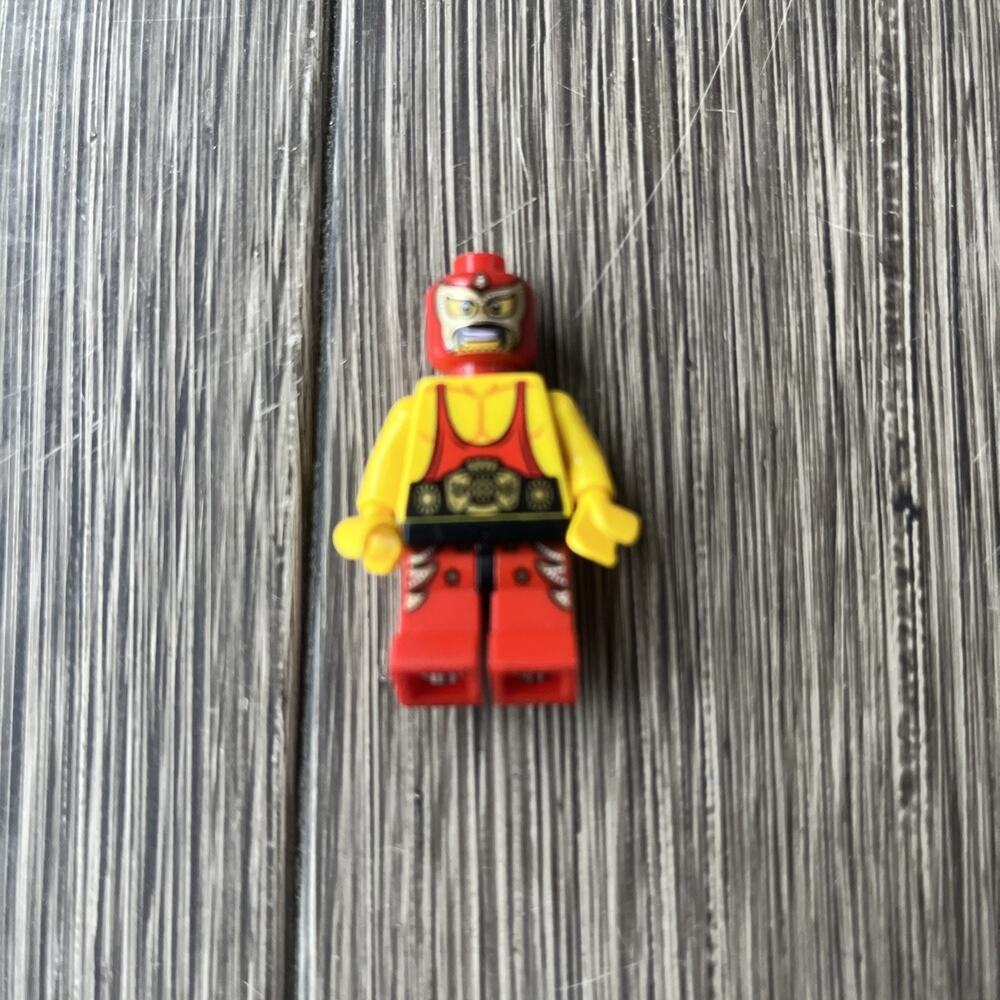 El Macho Wrestler - Lord Business' Evil Lair 70809 (tlm022) LEGO® Minifigure - Picture 3 of 6